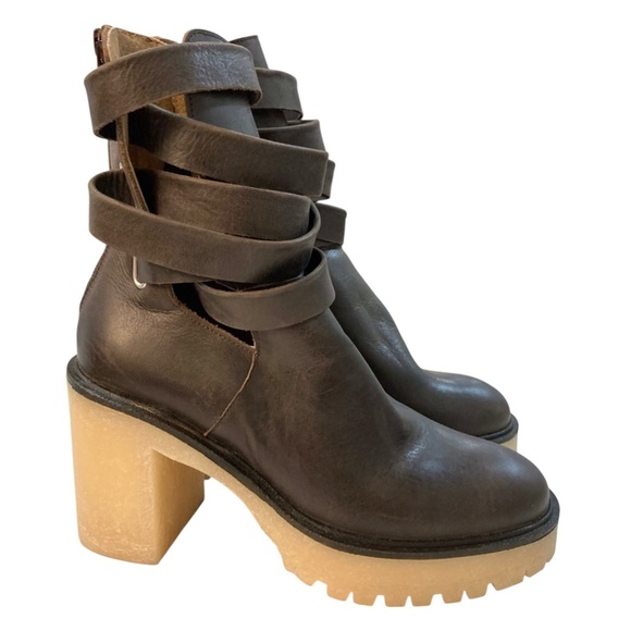 FREE PEOPLE Jesse Cutout Platform Lug Rubber Sole Leather Ankle Boots - Picture 6 of 16